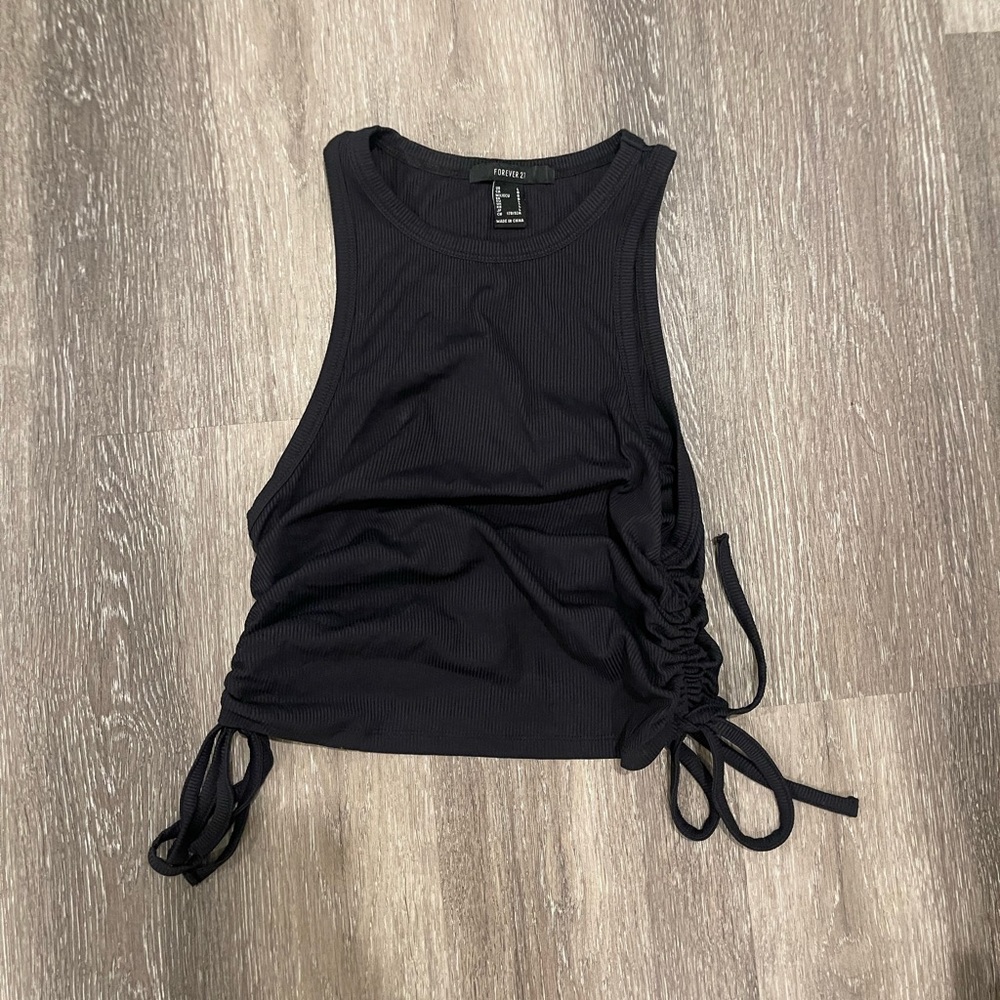 Black crop top